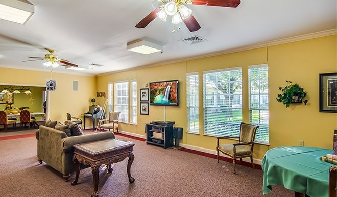 brookdale-collin-oaks-5-common-area