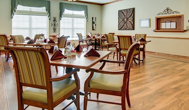 brookdale-texarkana-3-dining-room